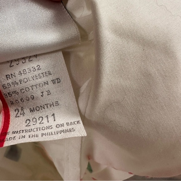 Vintage baby petit jouet white embroidered dress with matching attached purse - Picture 5 of 5